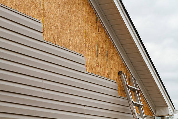 24/7 Emergency Emergency Siding Repair experts in Martinsville, VA